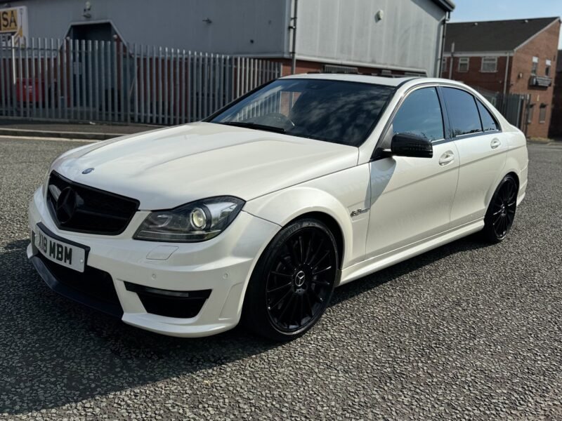 Mercedes-Benz C63 AMG