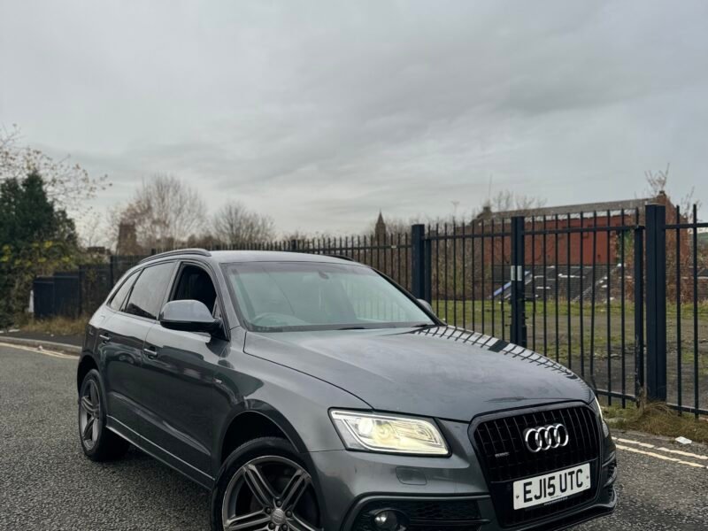 Audi Q5 S line Plus